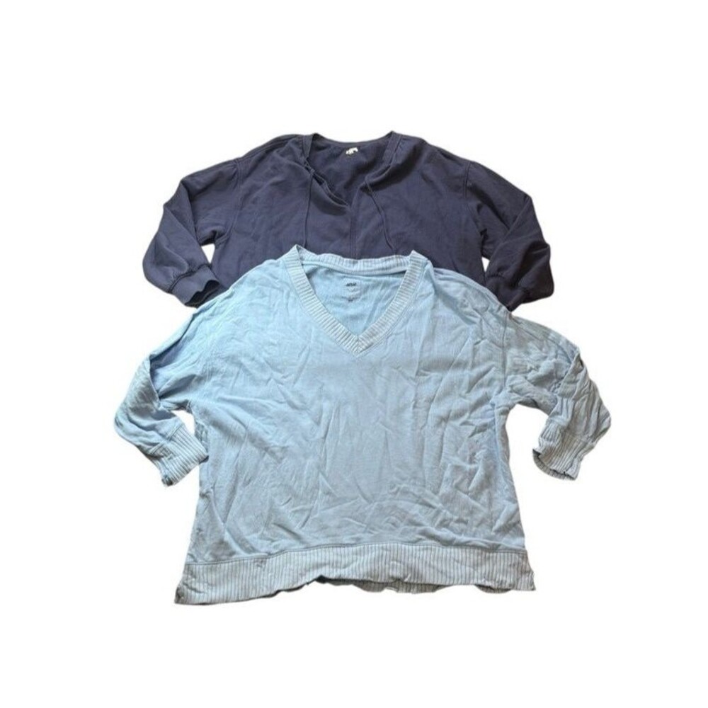 Aerie Lot Of 2 Oversized Cozy Sweatshirts Blue Womens Size XL V Neck Pull Over